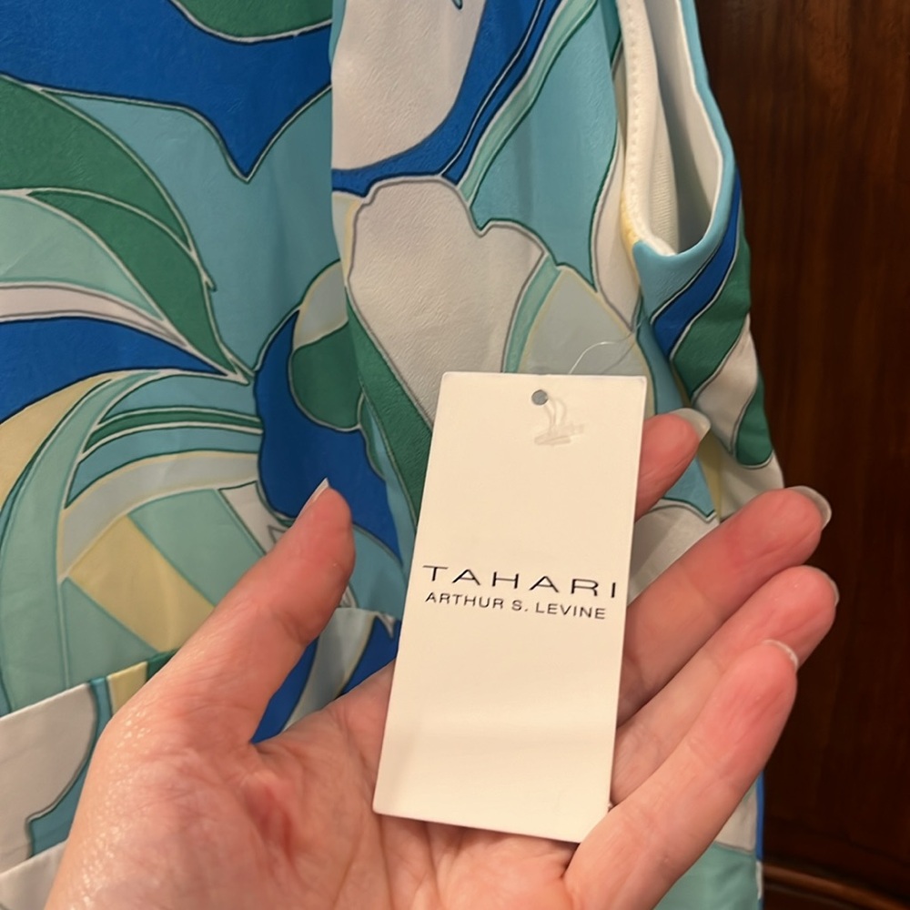 Tahari sleeveless mock neck midi dress NEW - Picture 3 of 7